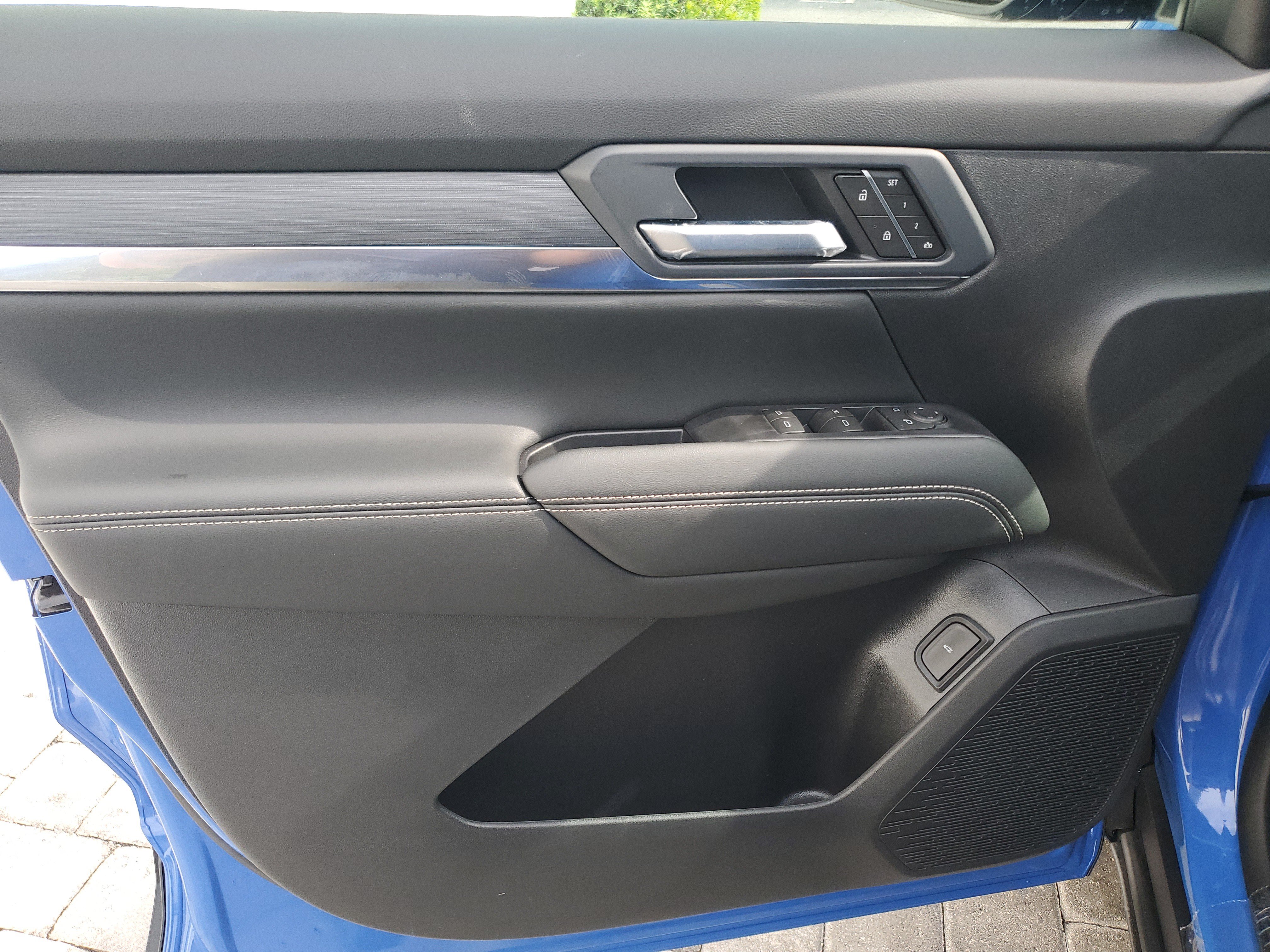 New 2026 GMC Terrain Elevation w/ Elevation Premium Package FWD image 18