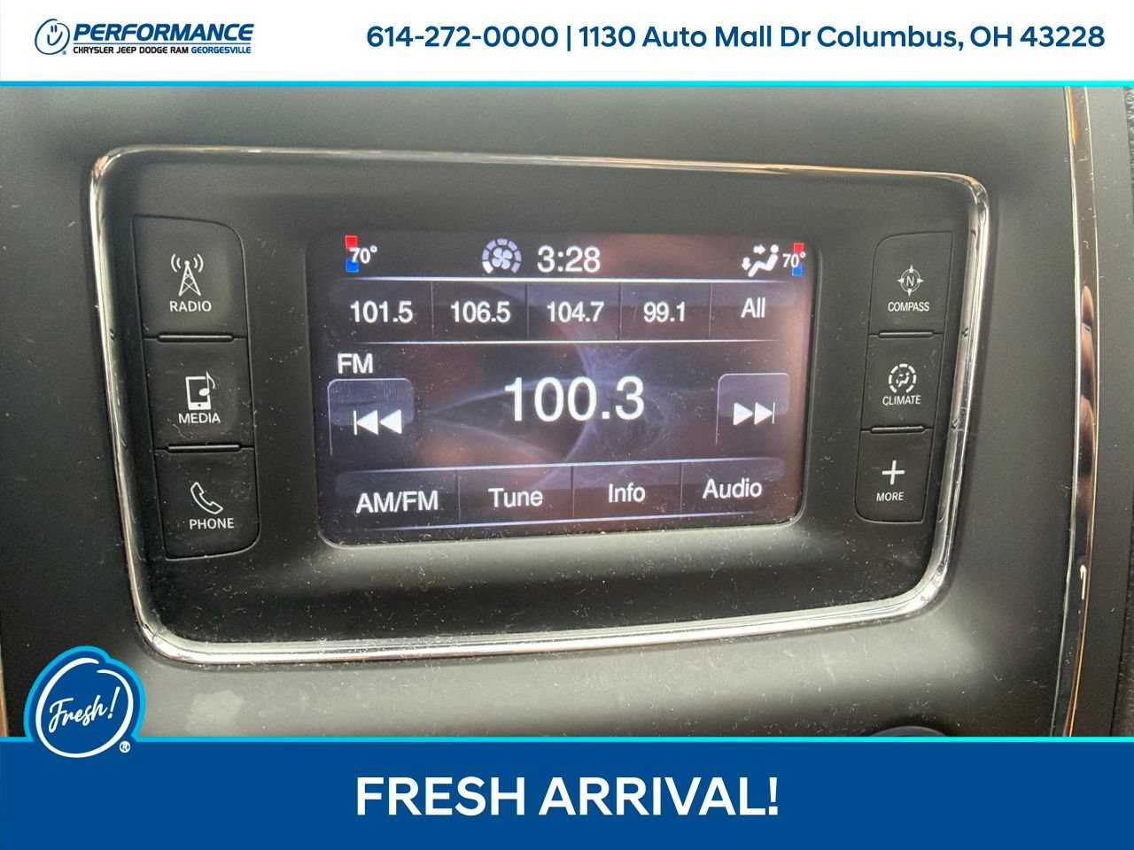 Used 2014 Dodge Durango SXT AWD/4WD image 22