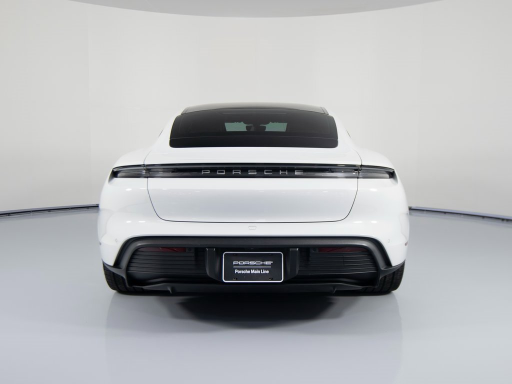 Certified 2022 Porsche Taycan image 11