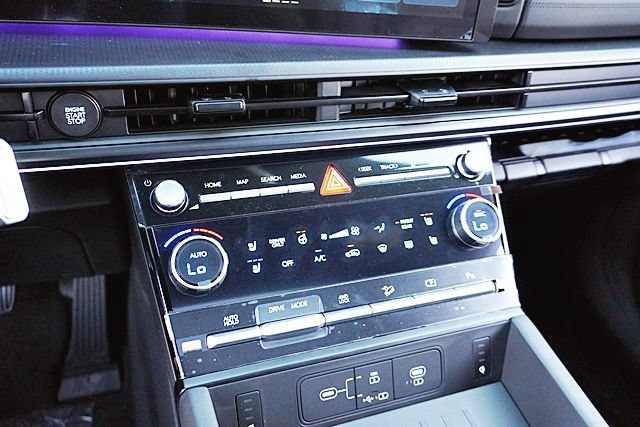 New 2026 Hyundai Santa Fe Calligraphy AWD/4WD image 36