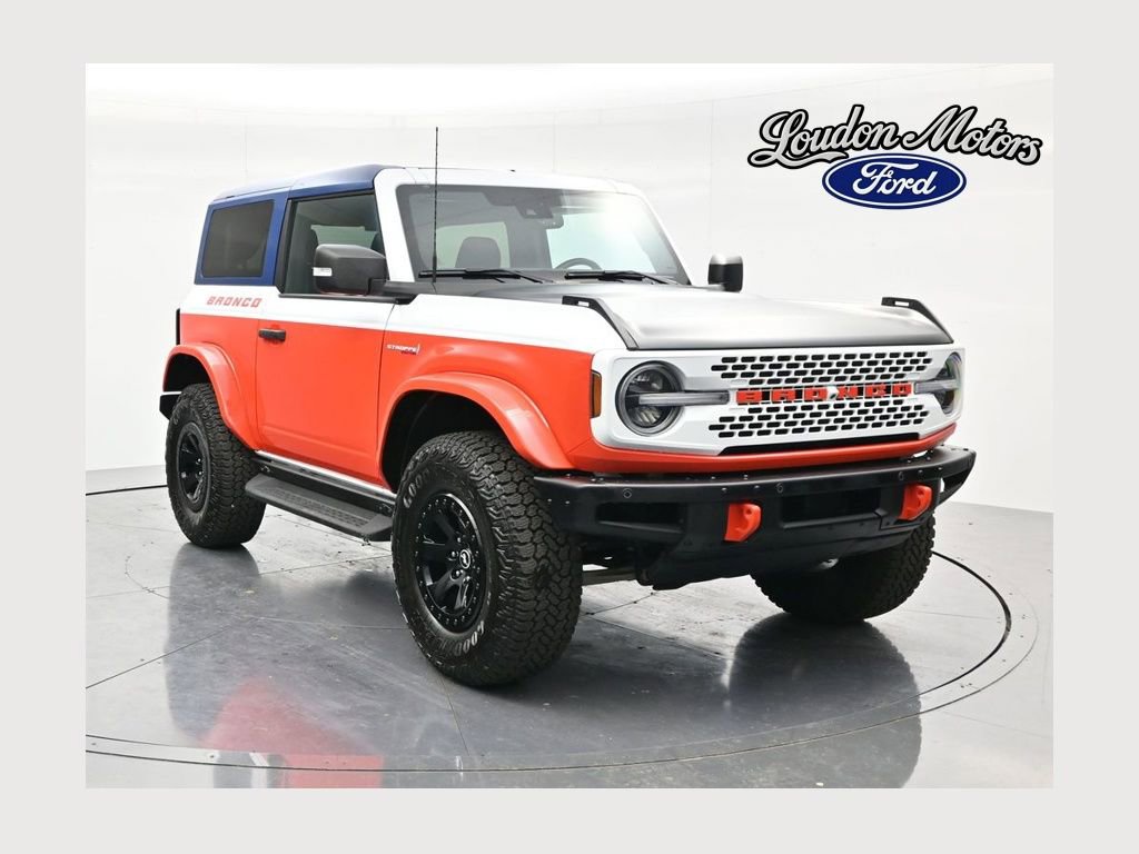 Used 2025 Ford Bronco Stroppe Edition AWD/4WD image 1