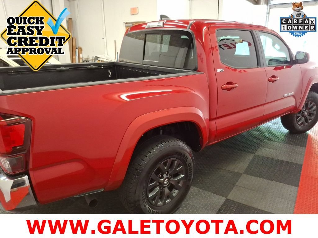 Used 2020 Toyota Tacoma SR5 AWD/4WD image 11