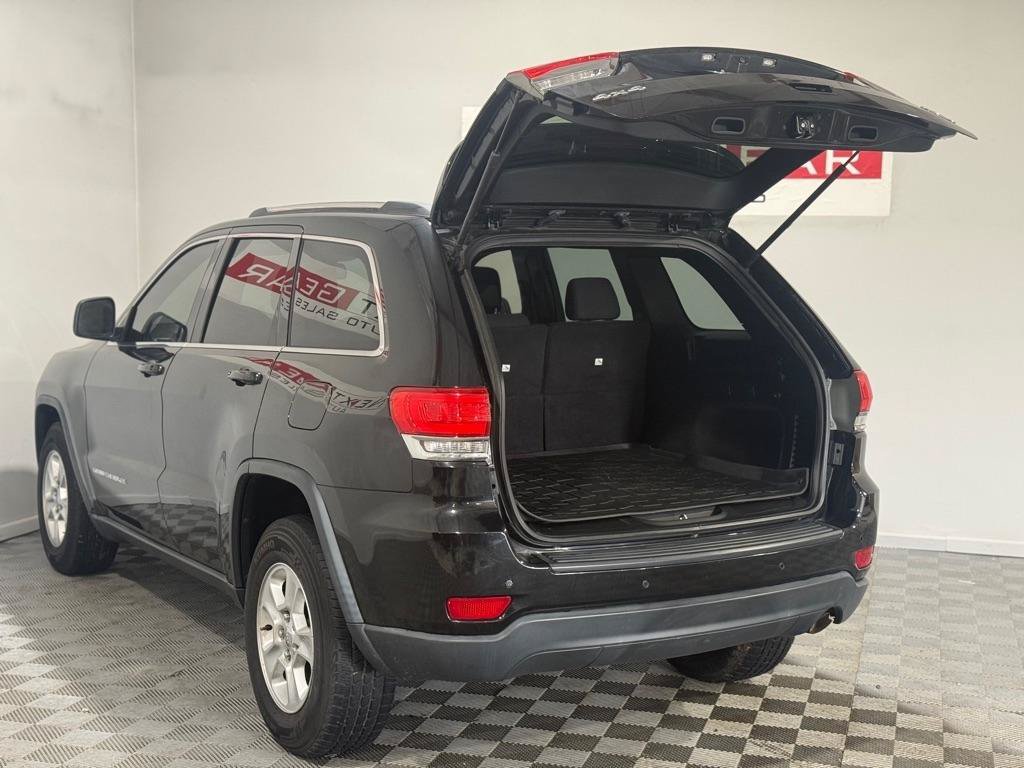 Used 2016 Jeep Grand Cherokee Laredo w/ Quick Order Package 23E AWD/4WD image 34