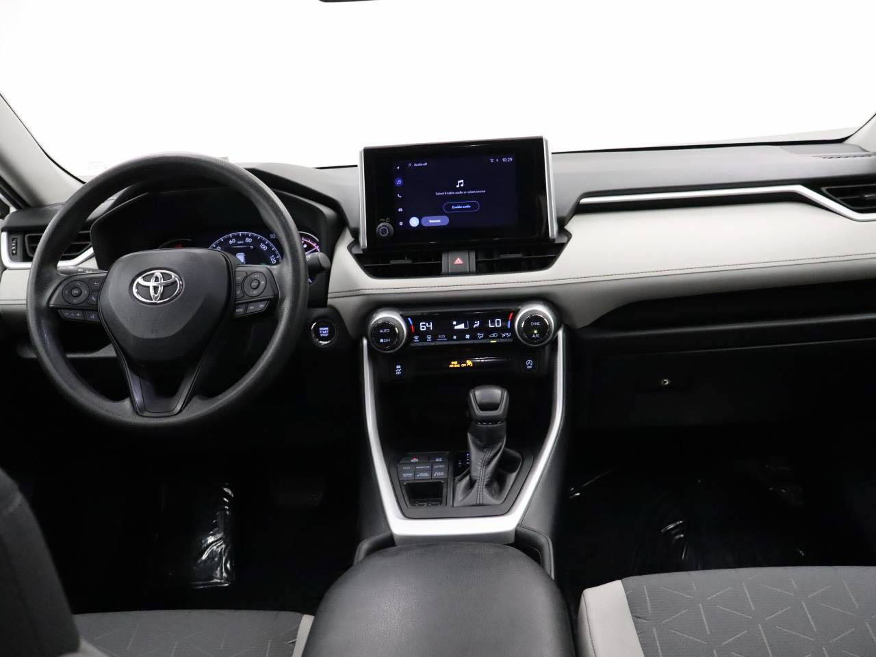 Used 2023 Toyota RAV4 XLE AWD/4WD image 13