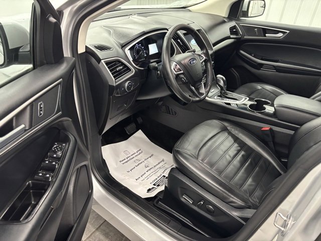 Used 2017 Ford Edge SEL w/ Equipment Group 201A image 11