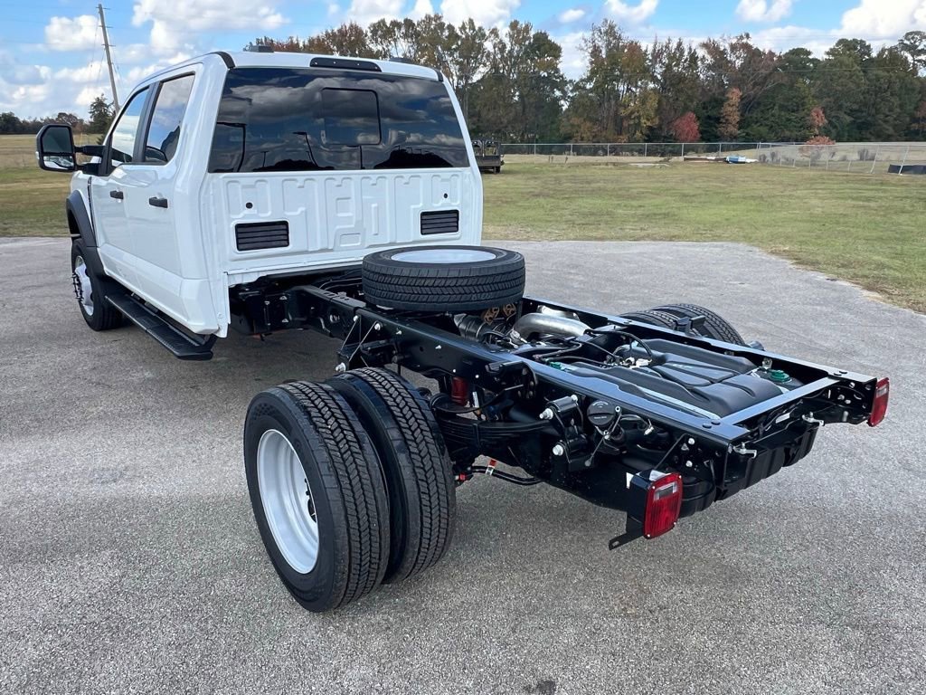 New 2026 Ford F450 XL w/ XL Chrome Package image 3