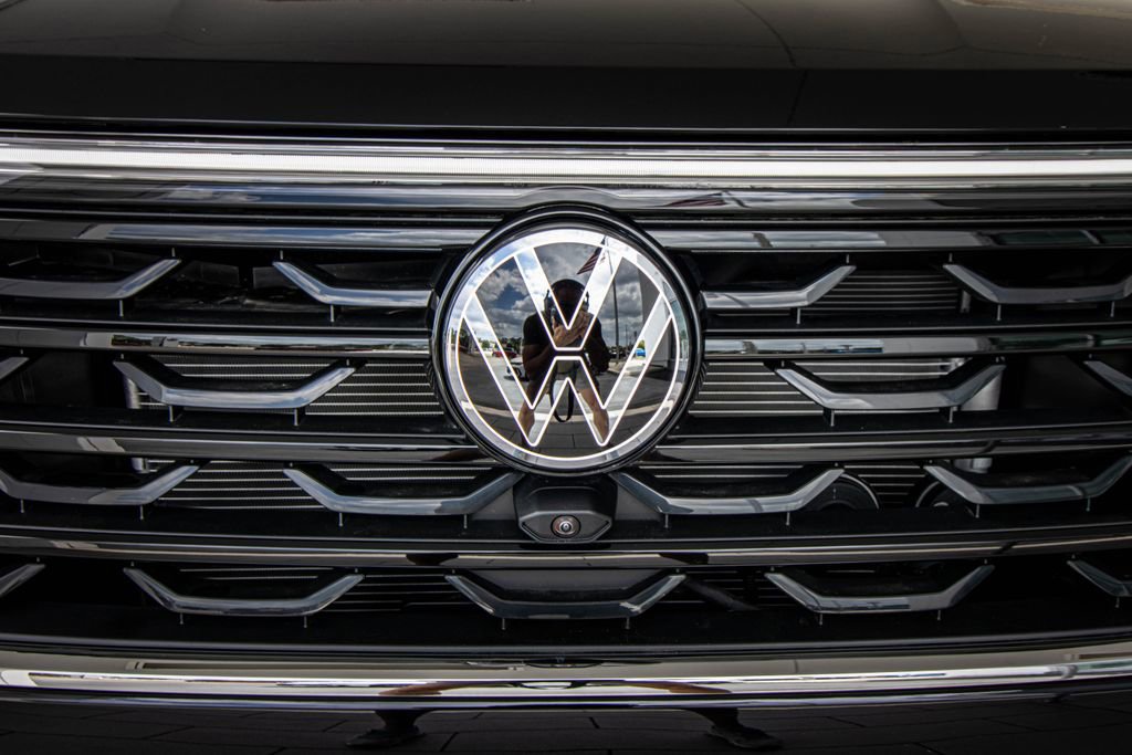 New 2026 Volkswagen Atlas SEL Premium R-Line AWD/4WD image 8