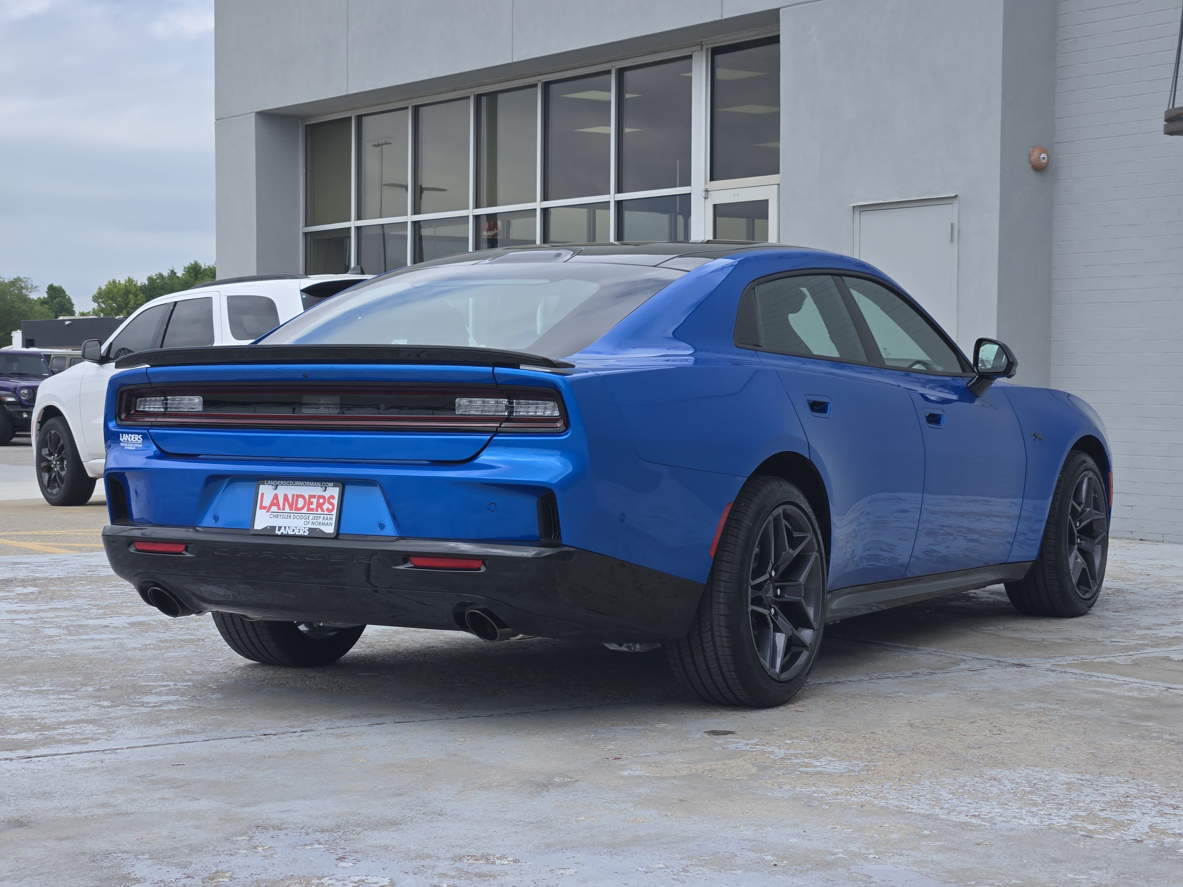 New 2026 Dodge Charger R/T AWD/4WD image 4