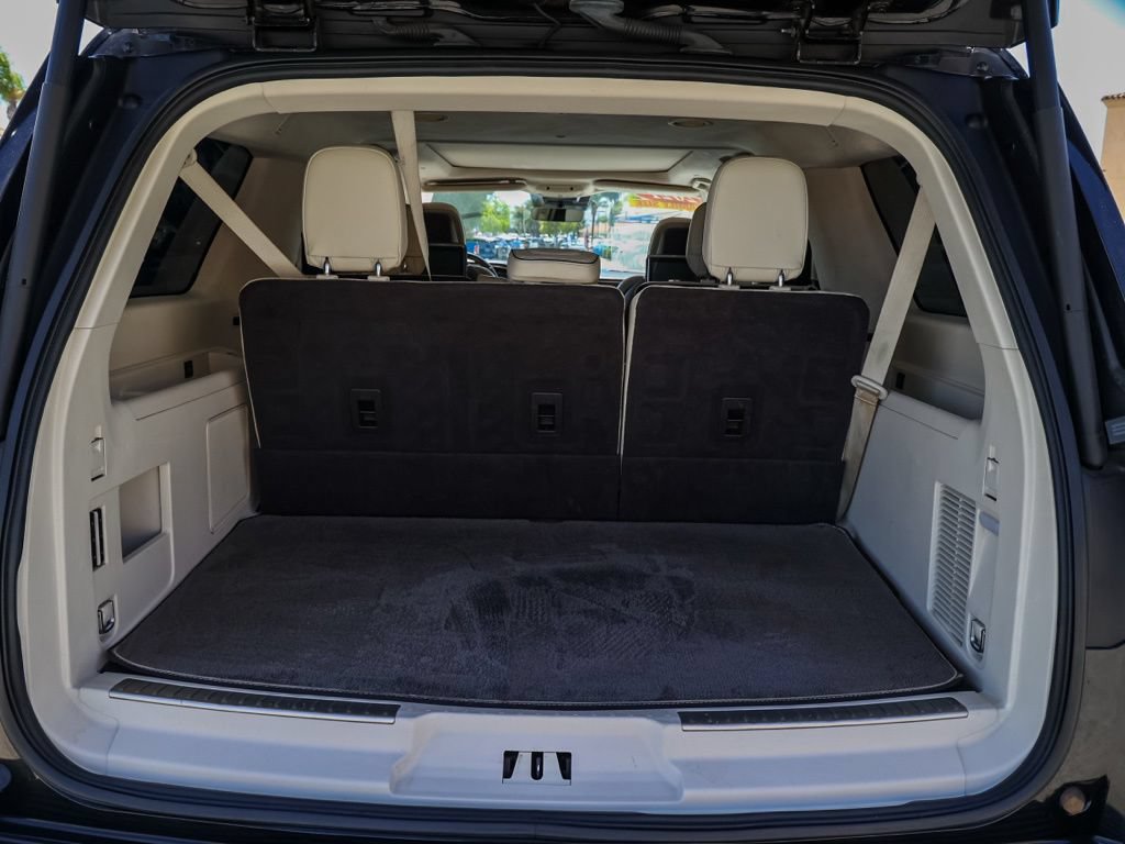 Used 2021 Lincoln Navigator L Black Label w/ Cargo Convenience Package AWD/4WD image 16