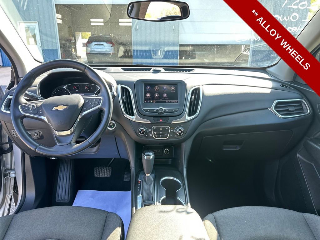 Used 2021 Chevrolet Equinox LT w/ Driver Convenience Package image 16
