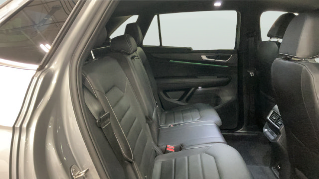 Certified 2026 Volkswagen Atlas Cross Sport SEL AWD/4WD image 20