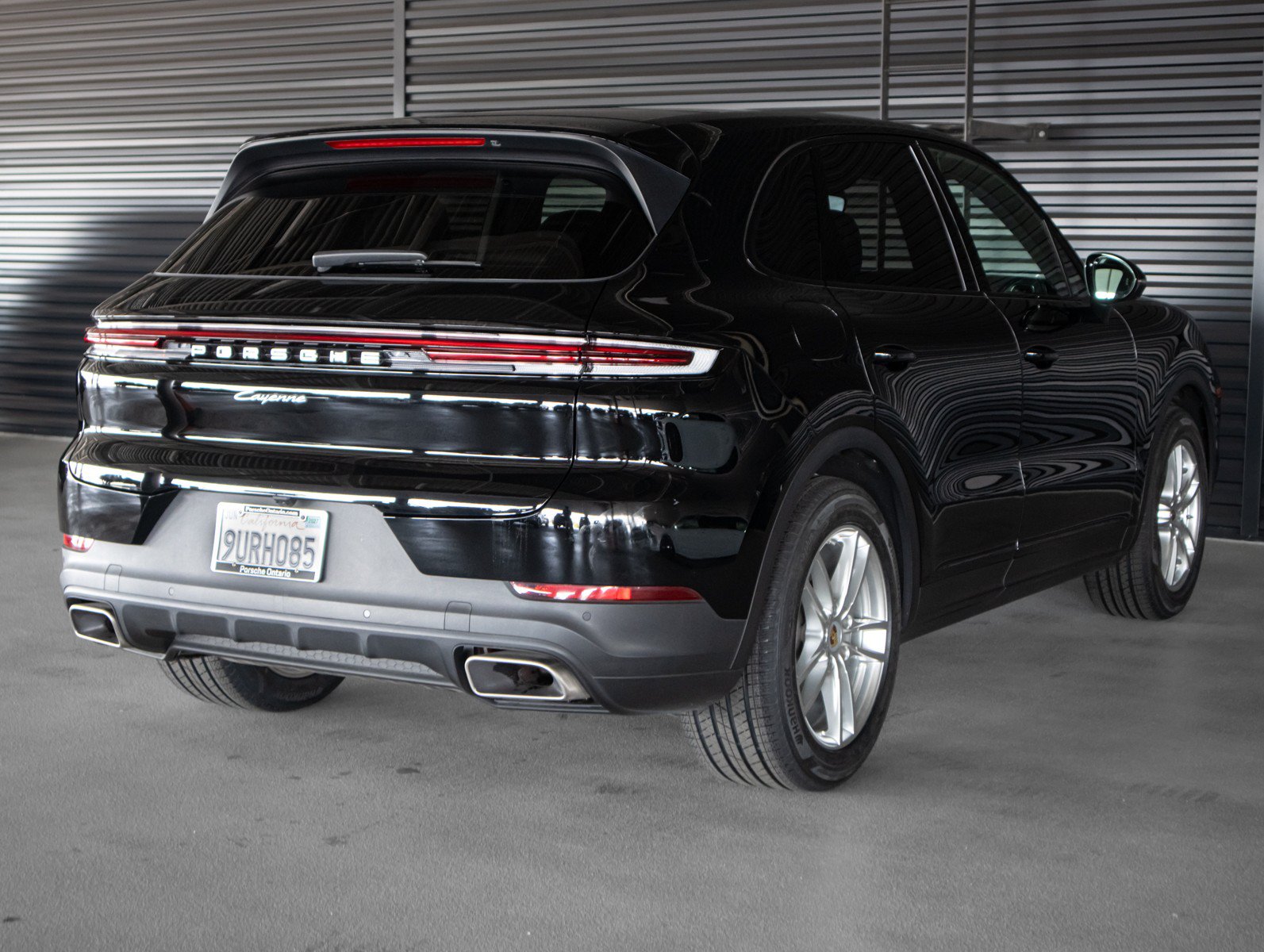 Certified 2024 Porsche Cayenne AWD/4WD image 10