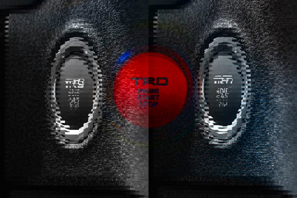 Certified 2022 Toyota Tundra SR5 w/ TRD Off-Road Package image 28