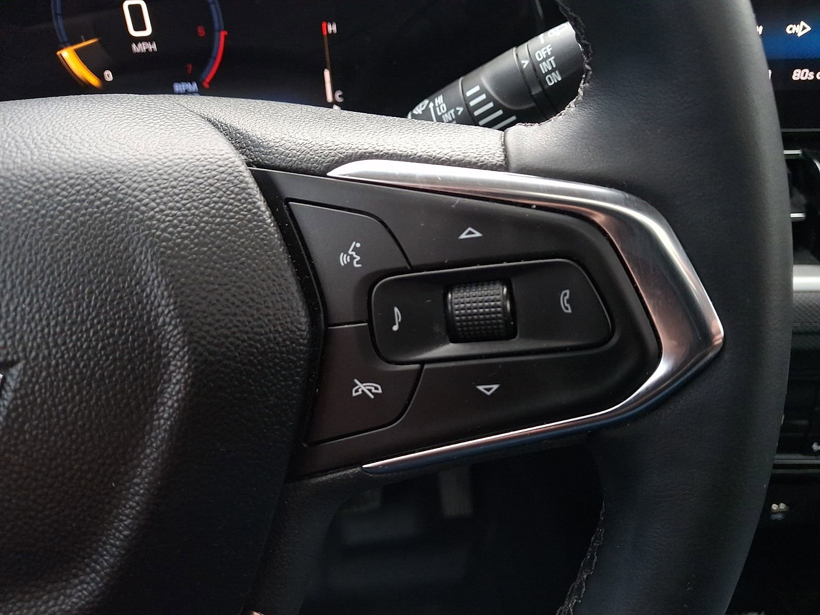 Used 2024 Chevrolet TrailBlazer LT w/ Convenience Package AWD/4WD image 22