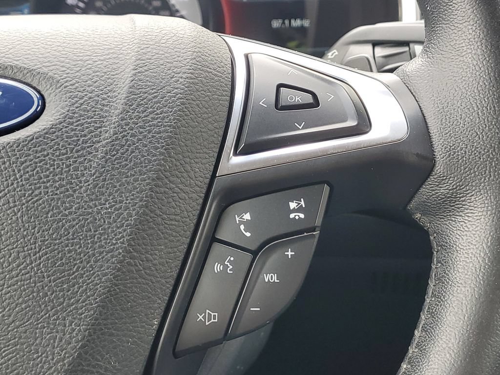 Used 2019 Ford Edge SEL w/ Equipment Group 201A AWD/4WD image 20