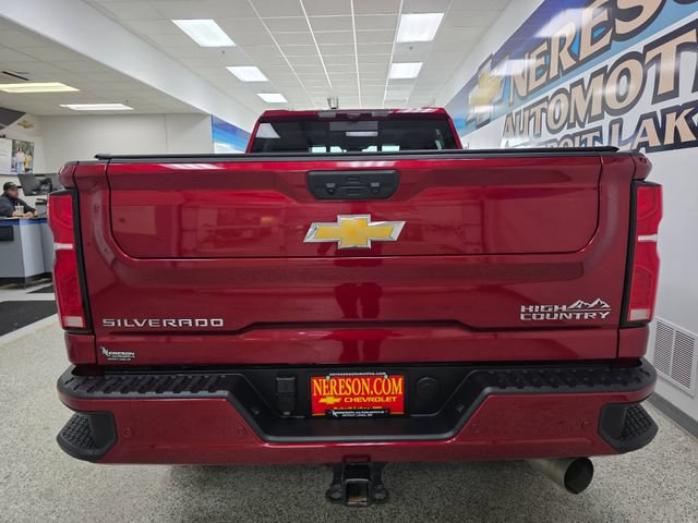 Used 2025 Chevrolet Silverado 2500 High Country w/ High Country Premium Package AWD/4WD image 6