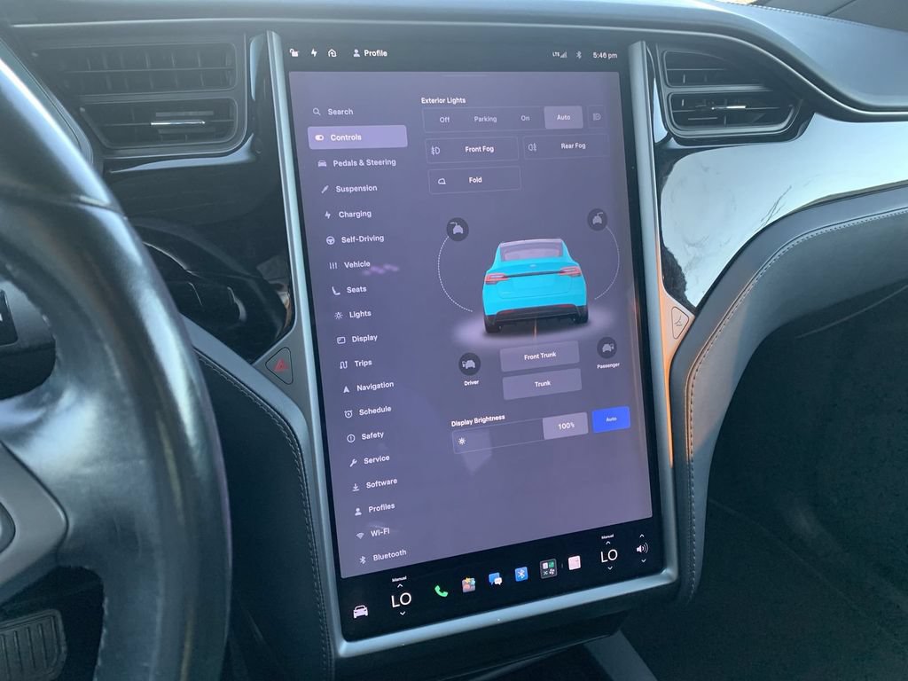 Used 2018 Tesla Model X 75D AWD/4WD image 9