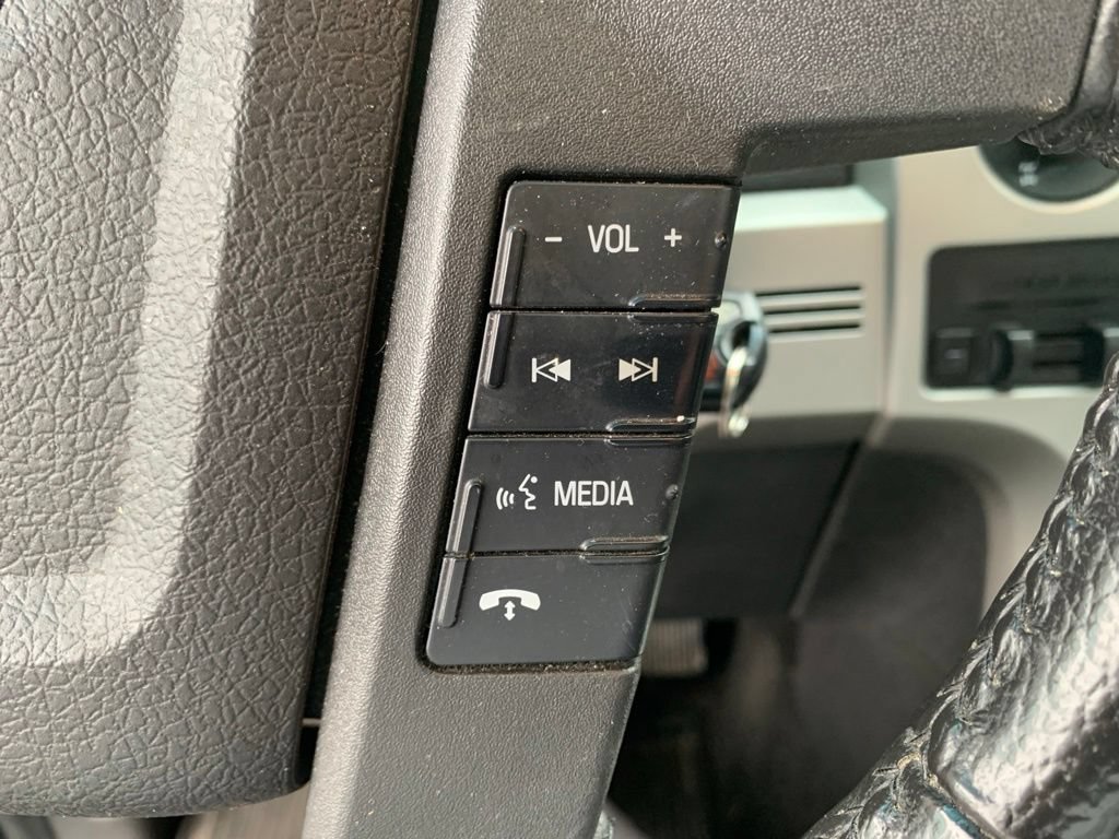 Used 2014 Ford F150 FX4 w/ Equipment Group 402A Luxury AWD/4WD image 45