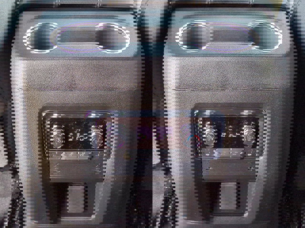 New 2026 GMC Yukon Elevation image 22