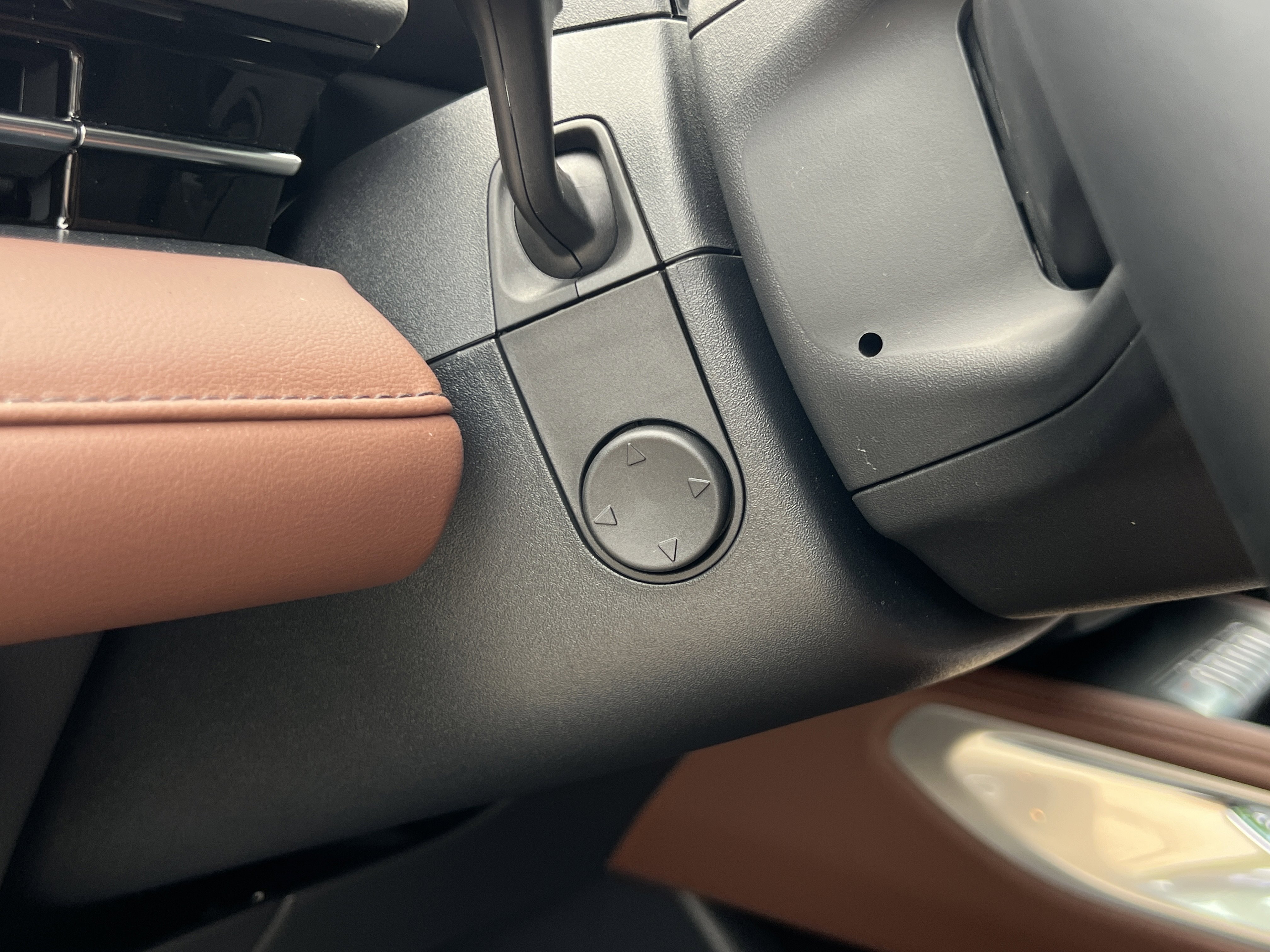 New 2026 Lincoln Nautilus Reserve AWD/4WD image 11