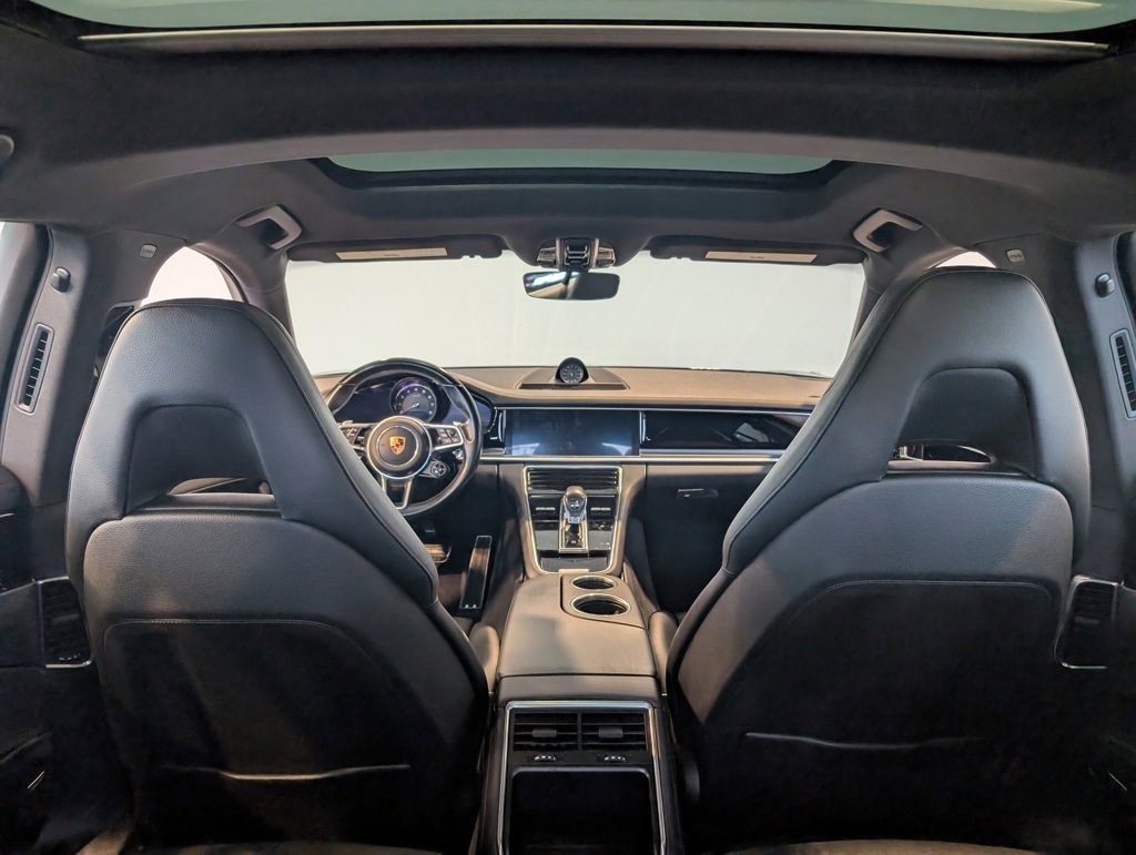 Used 2018 Porsche Panamera 4S image 29