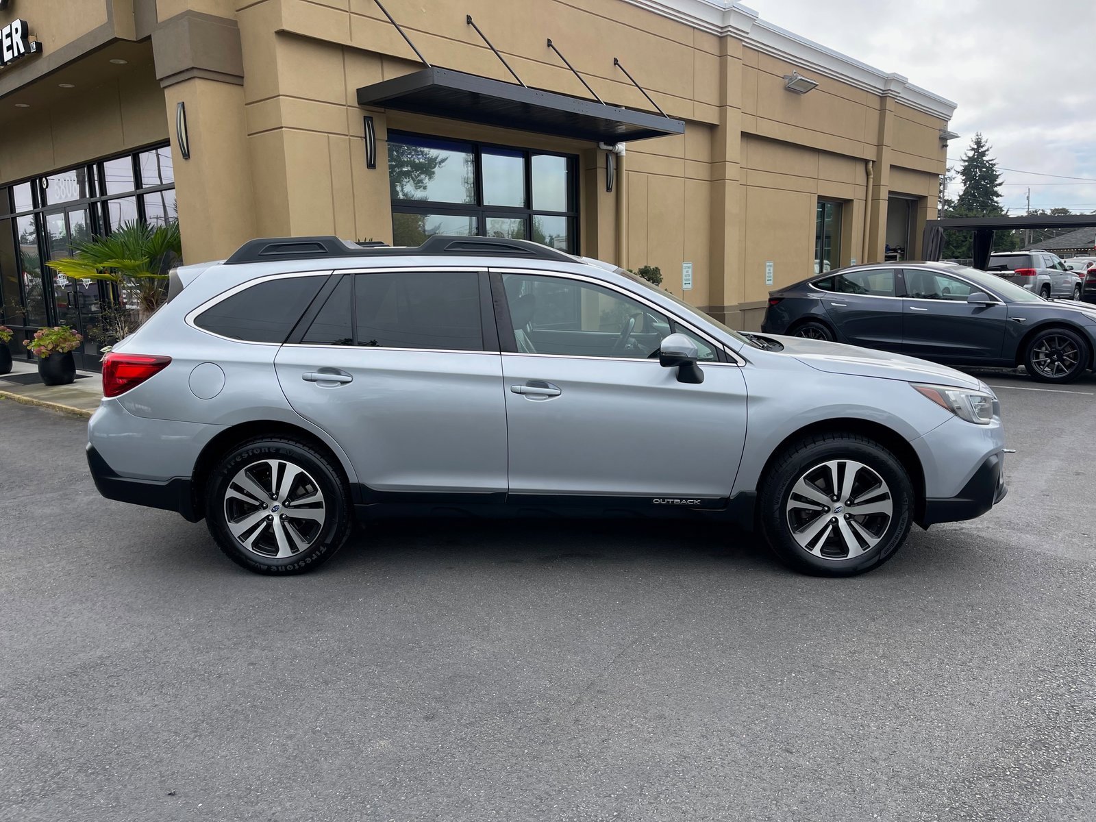 Used 2019 Subaru Outback 2.5i Limited image 8