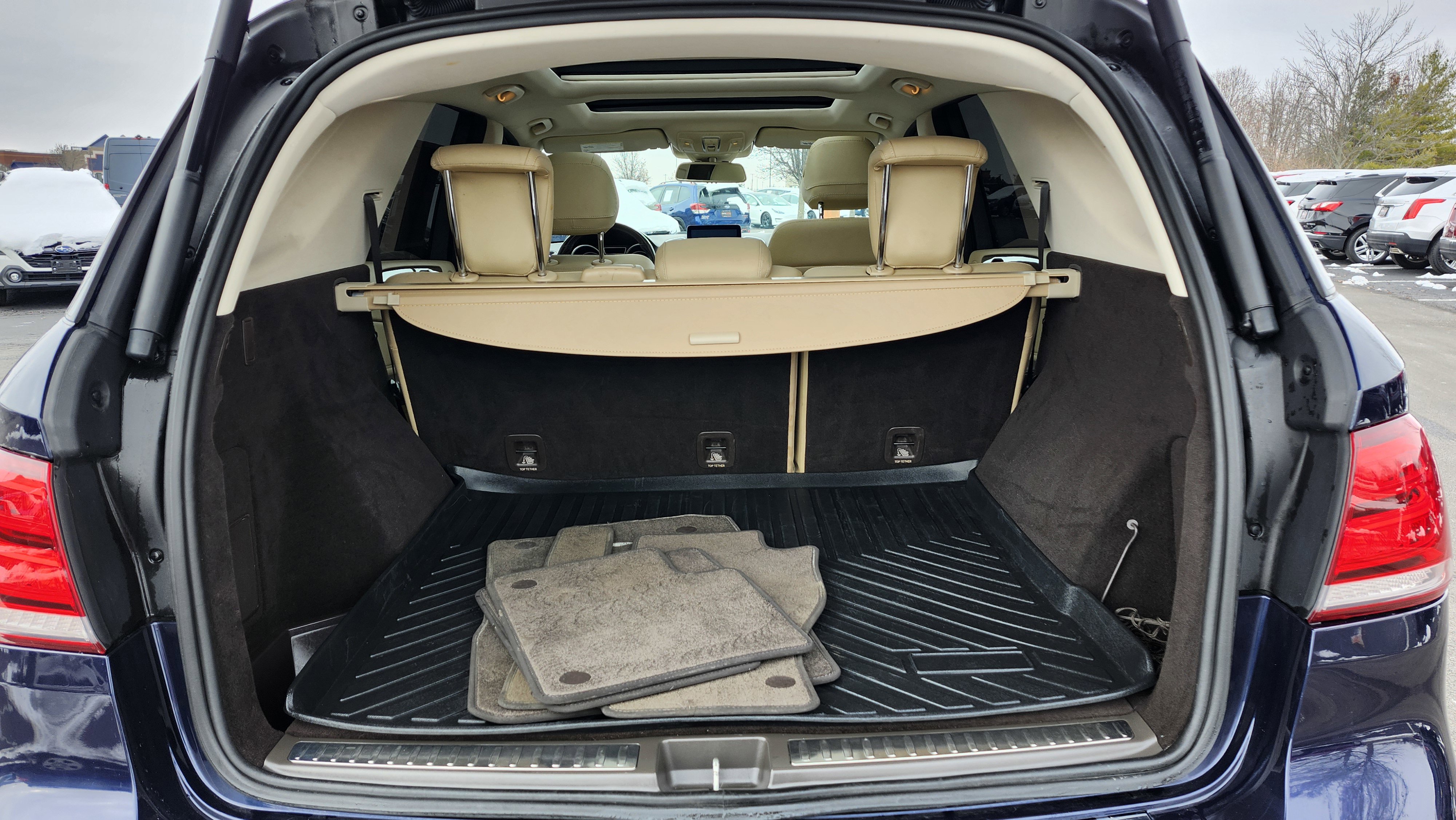 Used 2017 Mercedes-Benz GLE 350 4MATIC w/ Premium 1 Package image 27