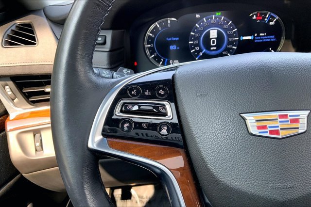 Used 2017 Cadillac Escalade ESV Luxury AWD/4WD image 18