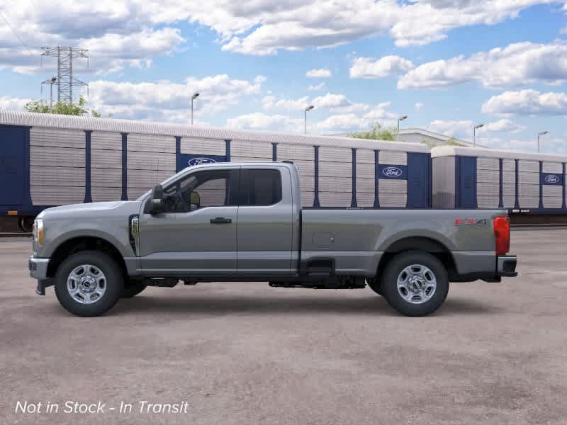 New 2026 Ford F250 XLT w/ FX4 Off-Road Package AWD/4WD image 3