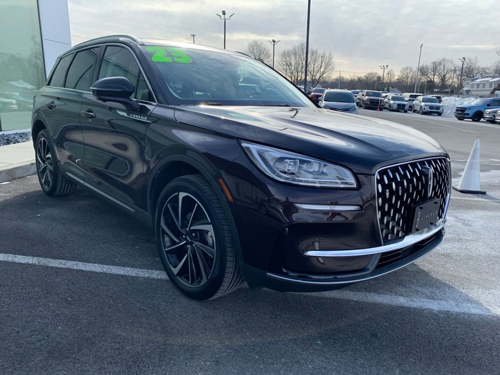 Certified 2023 Lincoln Corsair Reserve w/ Equipment Group 201A image 8