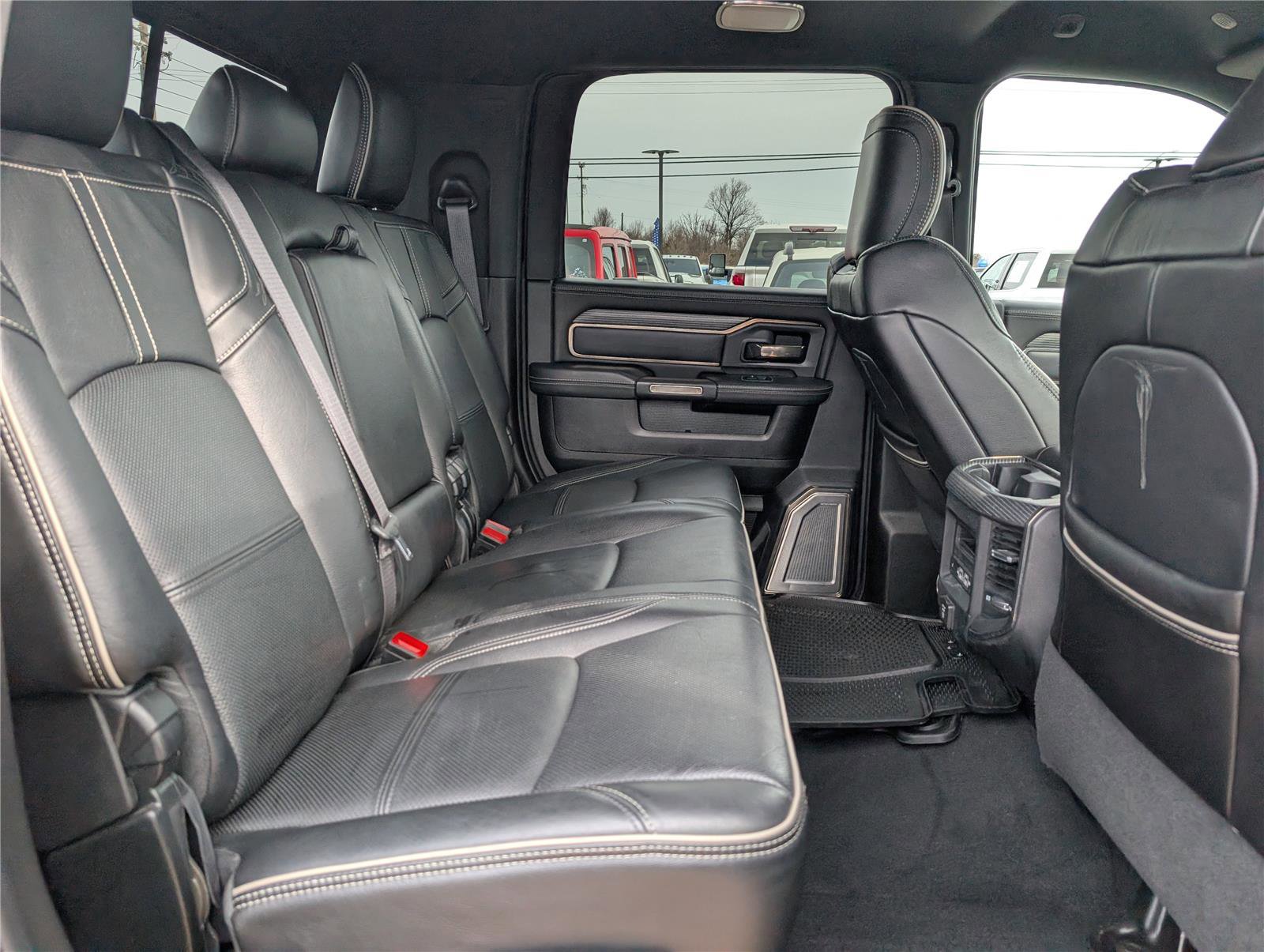 Used 2020 RAM 3500 Limited image 14