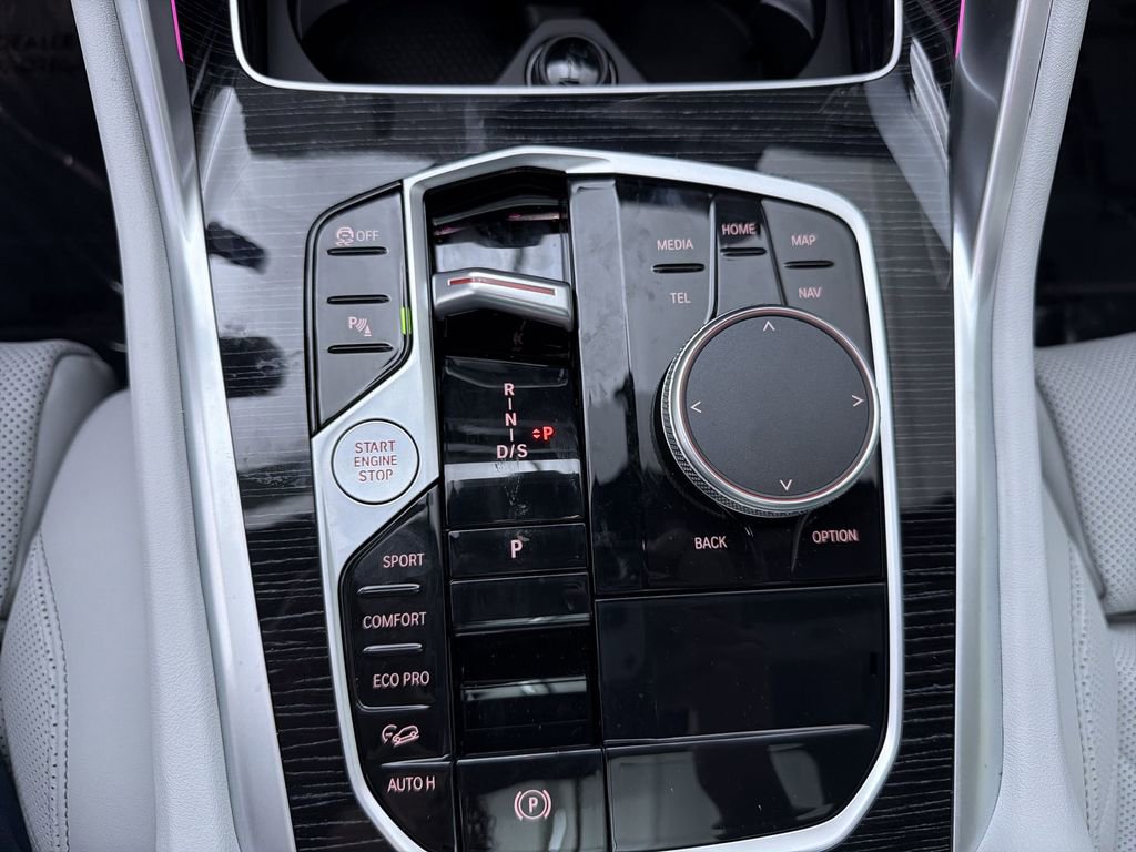 New 2026 BMW X6 xDrive40i AWD/4WD image 22