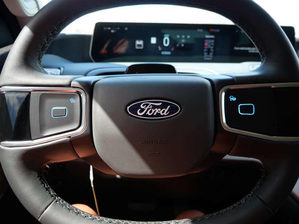 New 2027 Ford Expedition Active AWD/4WD image 24