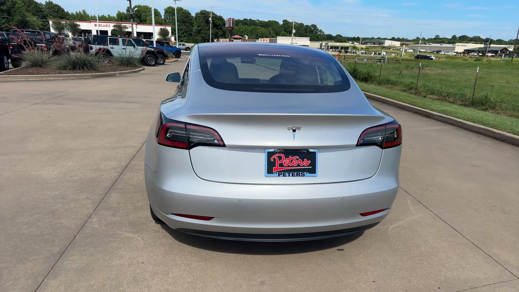 Used 2018 Tesla Model 3 Long Range RWD image 8
