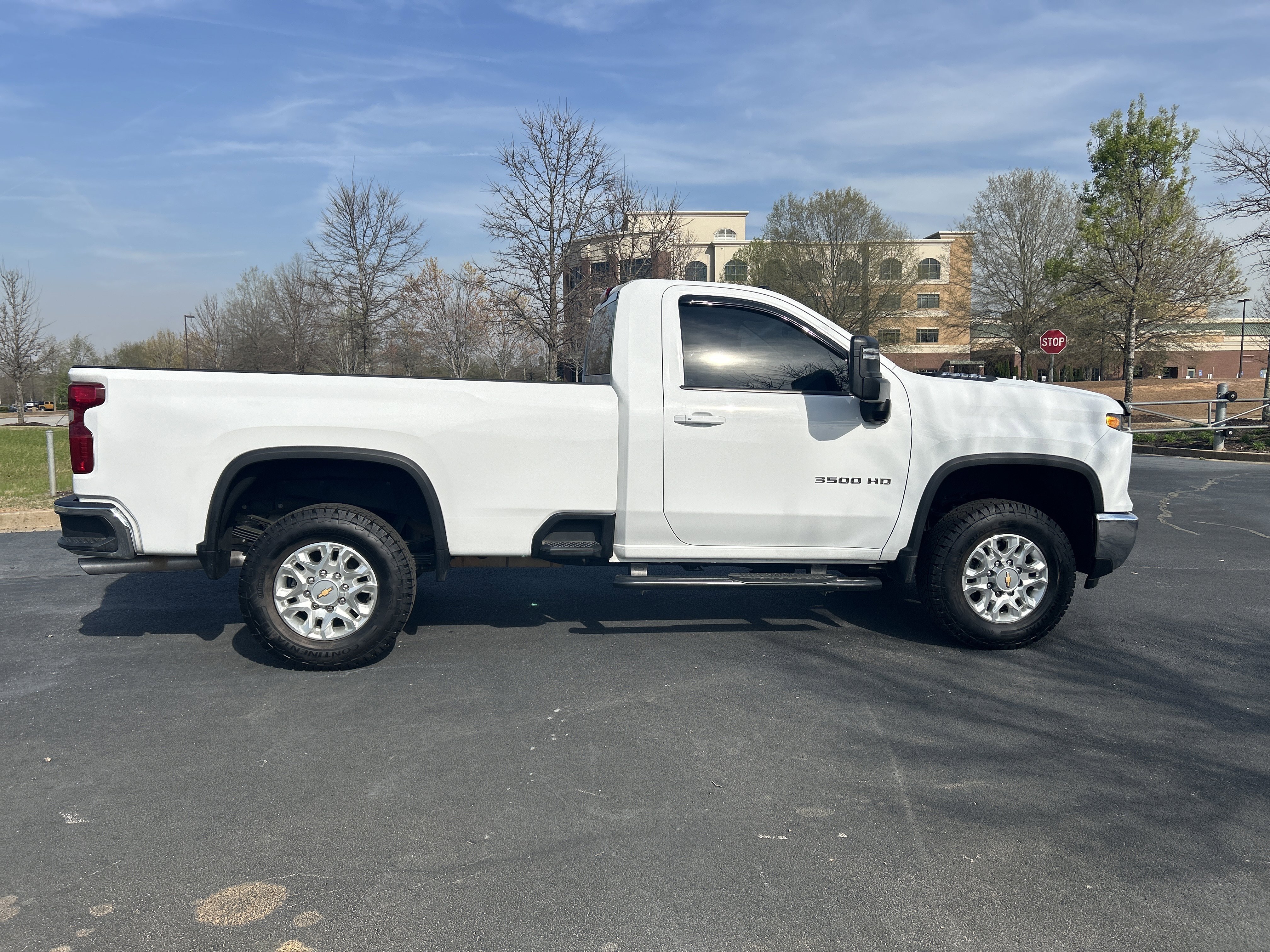 Used 2024 Chevrolet Silverado 3500 LT RWD image 10