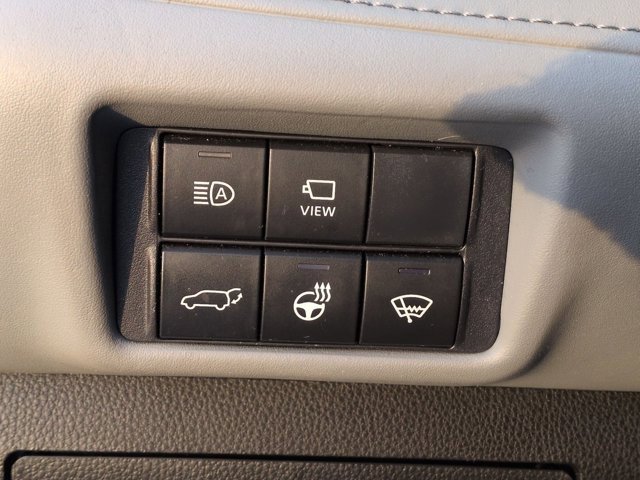 Certified 2021 Toyota Highlander Limited image 27