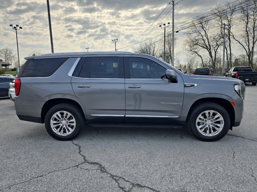 Used 2021 GMC Yukon SLT w/ SLT Premium Package image 6