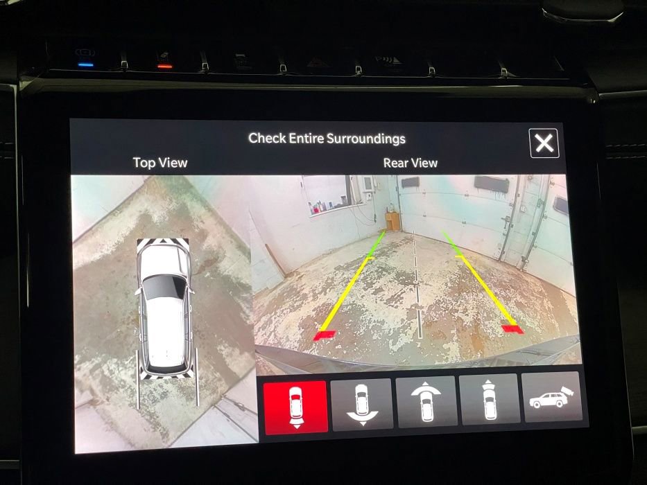 New 2024 Jeep Grand Cherokee Limited 4xe w/ Luxury Tech Group II image 44