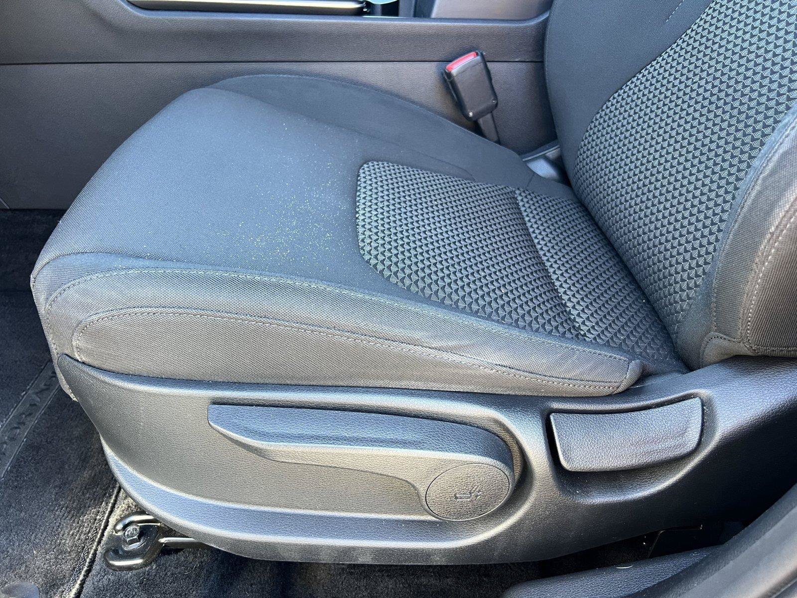 Used 2023 Kia Sportage LX AWD/4WD image 9