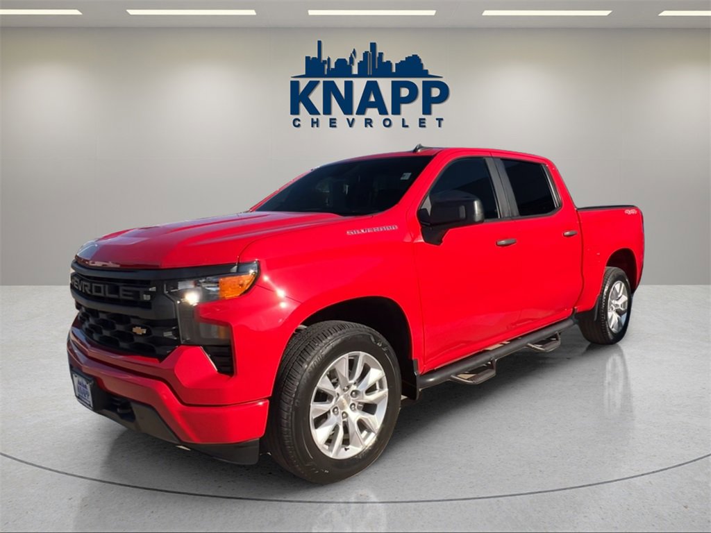 Used 2022 Chevrolet Silverado 1500 Custom image 1