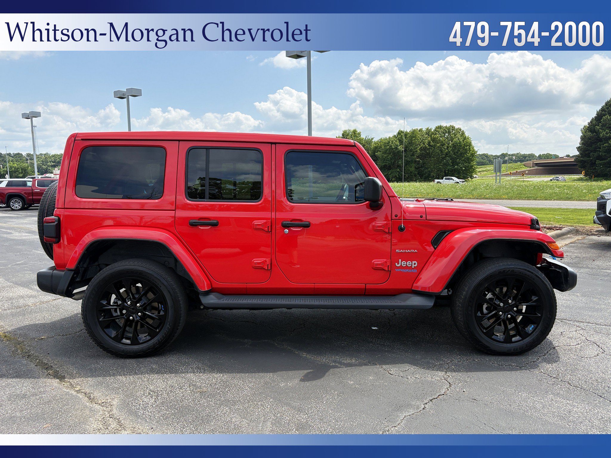 Used 2022 Jeep Wrangler Unlimited Sahara AWD/4WD image 6