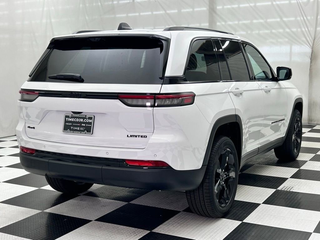 New 2025 Jeep Grand Cherokee Limited w/ Luxury Tech Group II image 8