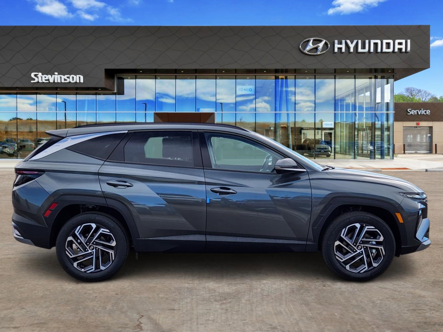 New 2026 Hyundai Tucson Limited AWD/4WD image 4