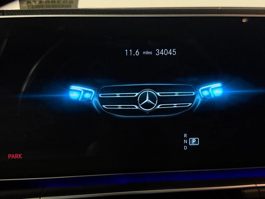 Used 2022 Mercedes-Benz GLS 450 4MATIC image 14