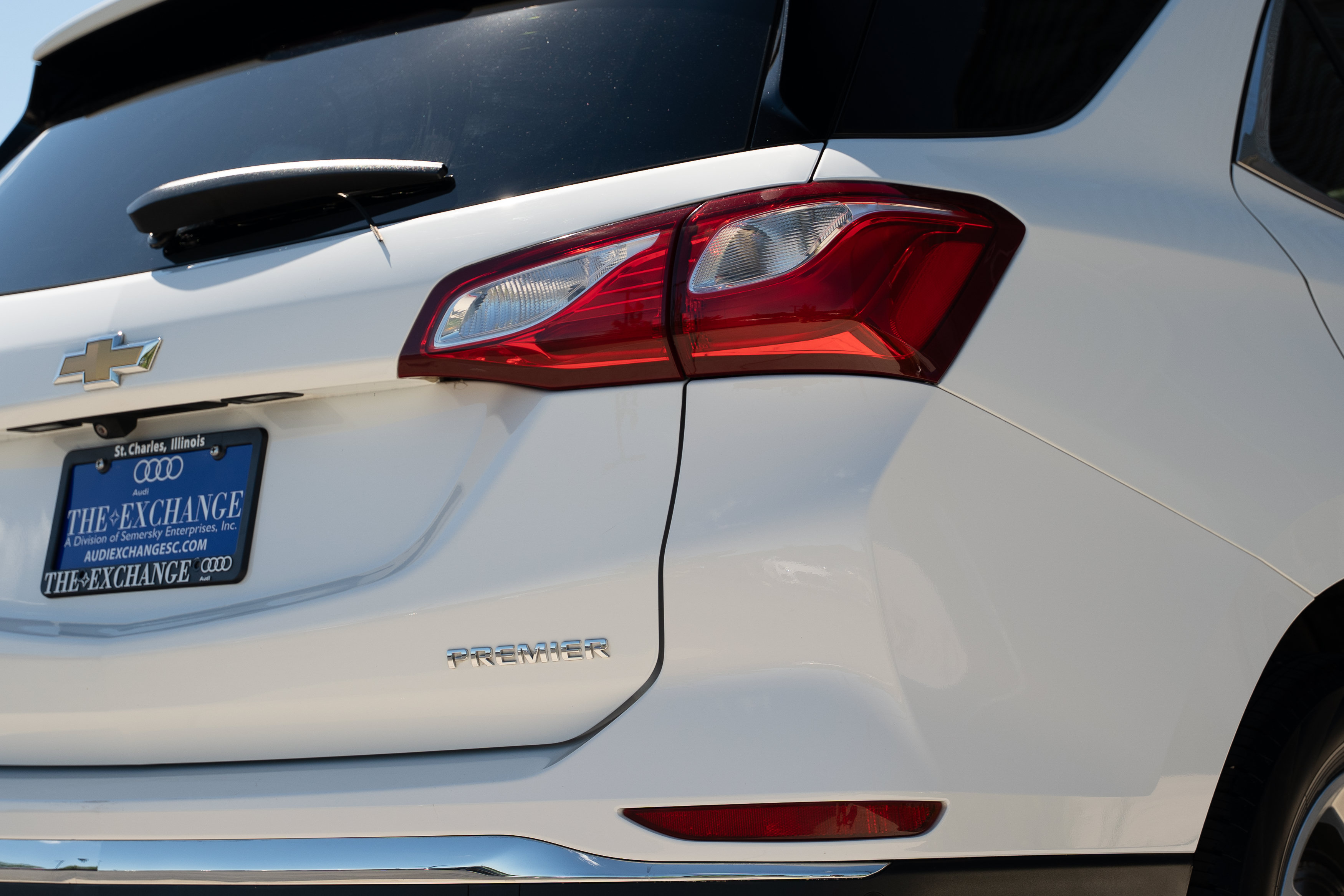 Used 2020 Chevrolet Equinox Premier FWD image 28