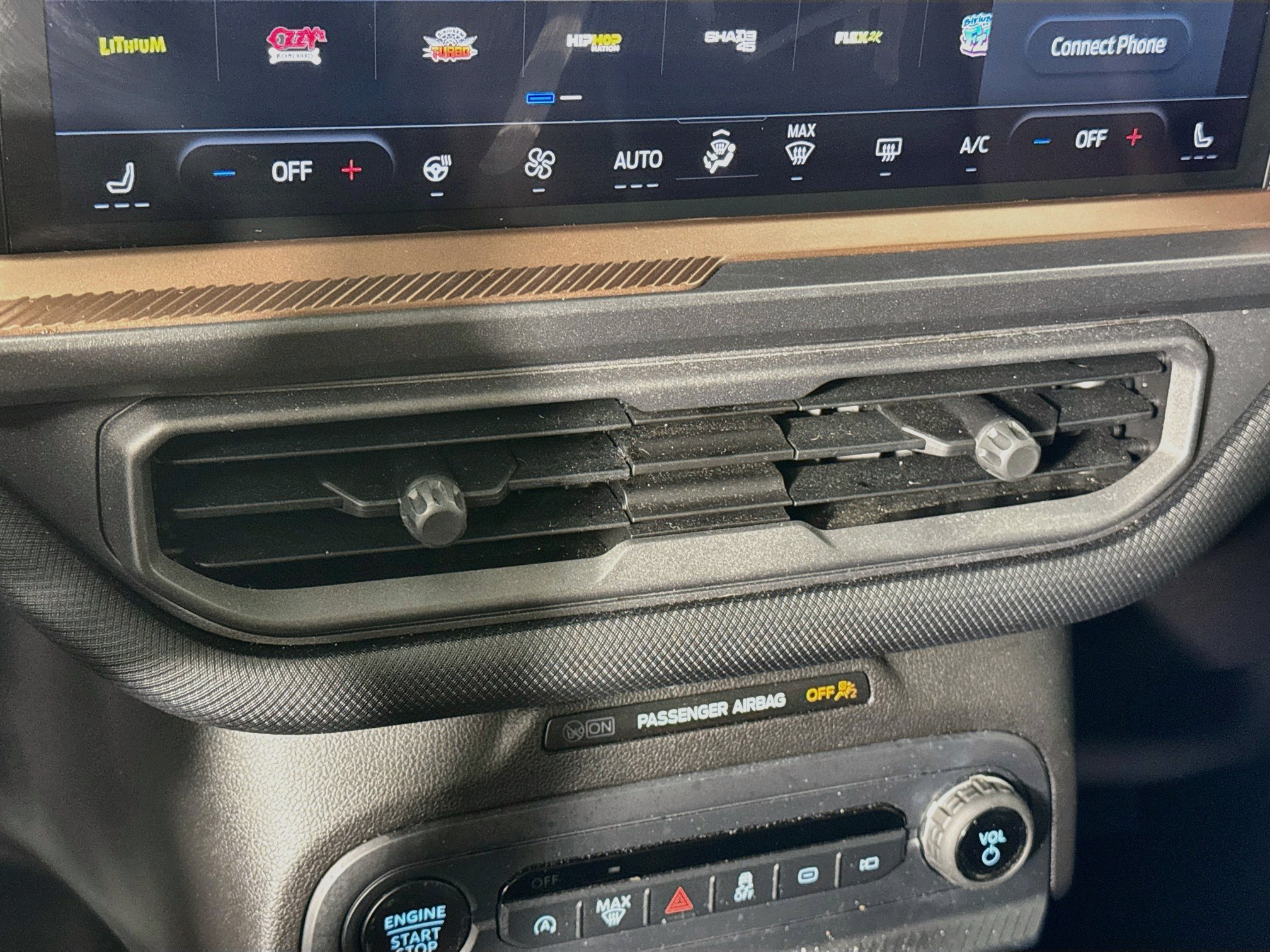 Used 2025 Ford Bronco Sport Outer Banks AWD/4WD image 15