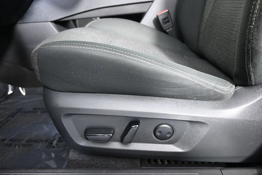 Used 2022 Nissan Rogue SV image 21