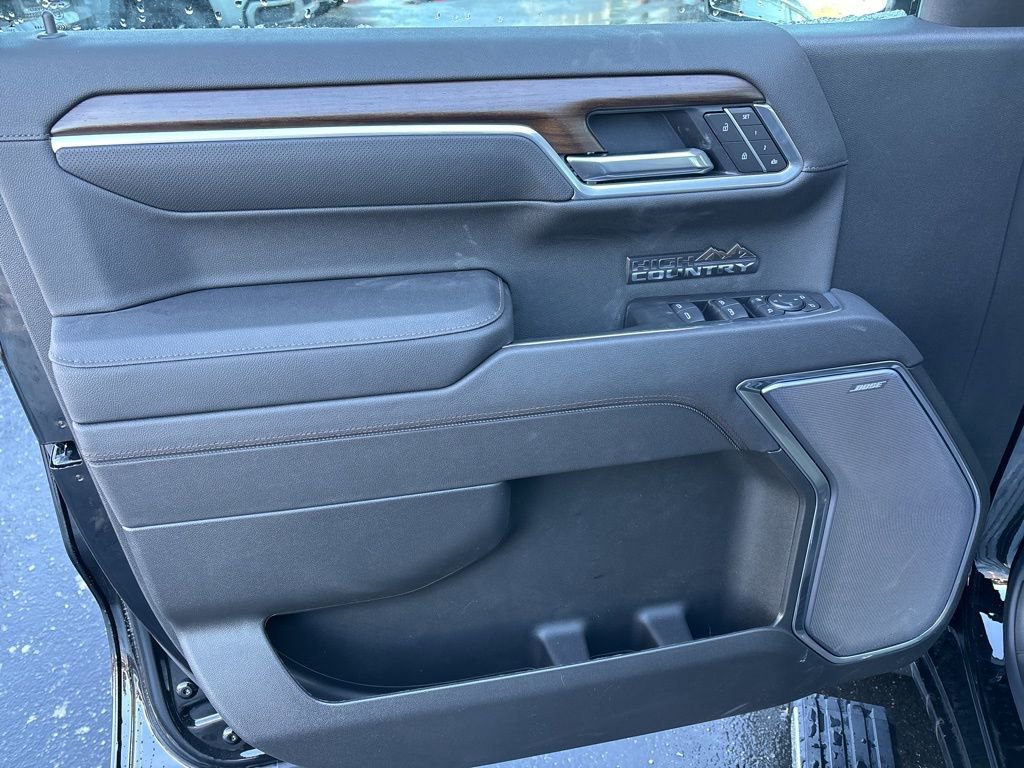 New 2026 Chevrolet Silverado 1500 High Country w/ High Country Premium Package image 18