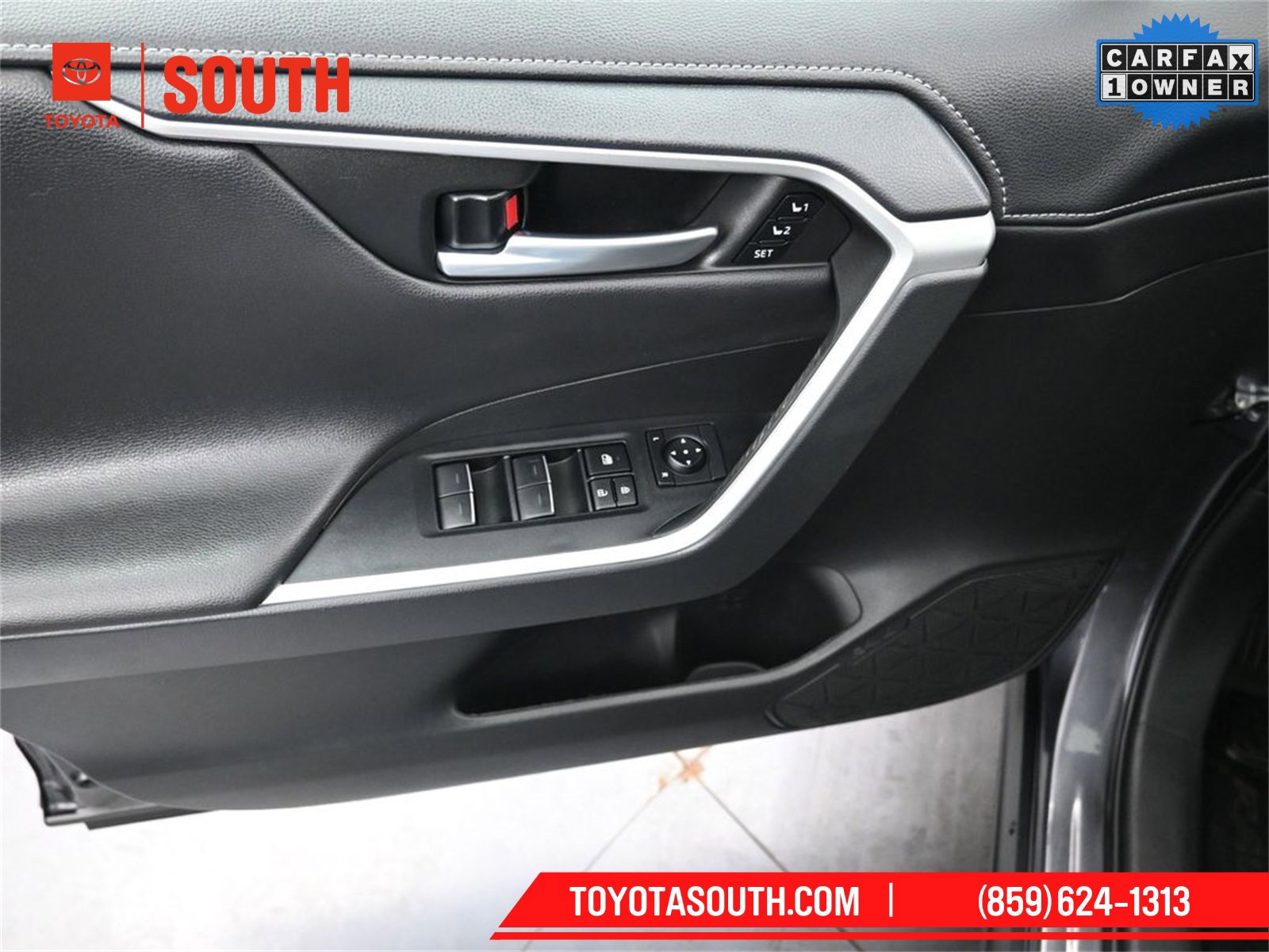 Used 2024 Toyota RAV4 Limited w/ Weather Package image 28