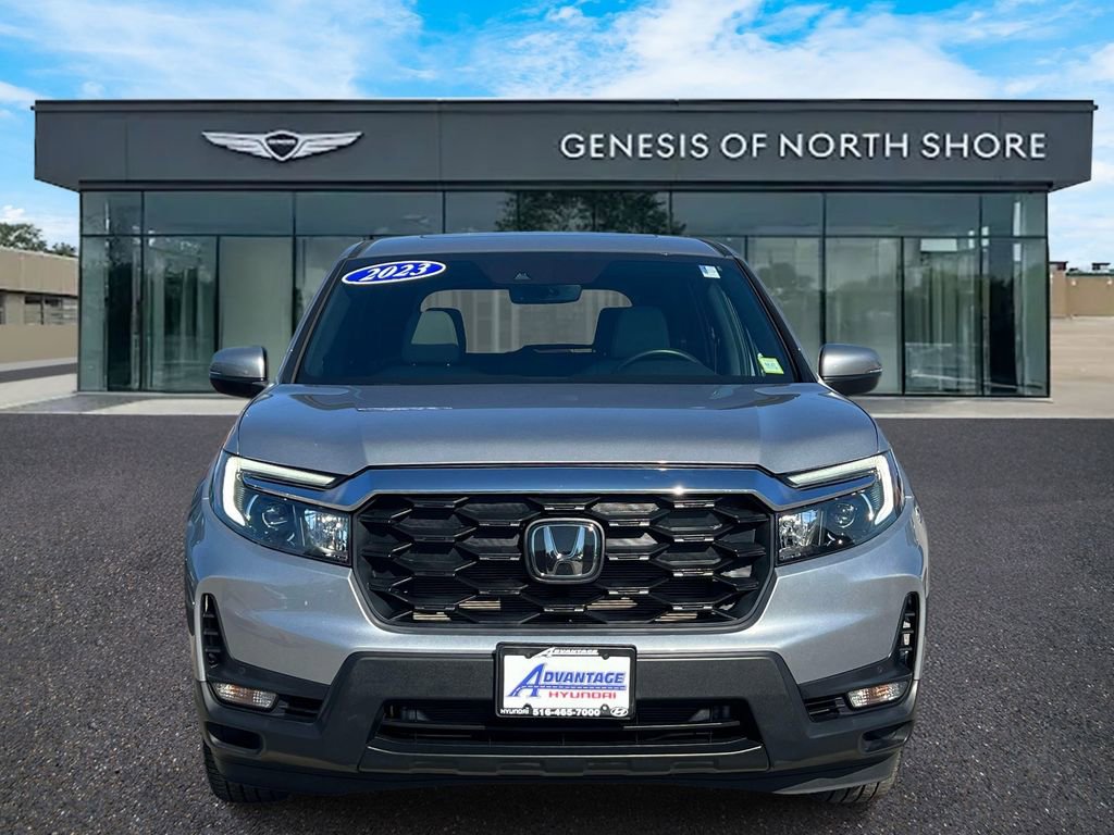 Used 2023 Honda Passport EX-L image 2